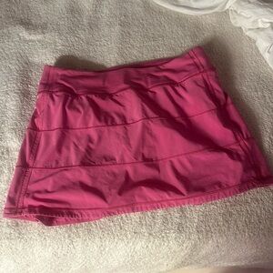 lulu pace rival skirt